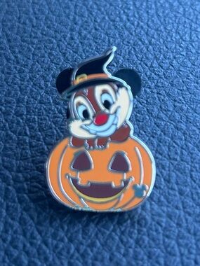 Disney Chip Pumpkin Witch Enamel Pin - Orange, Black, Red